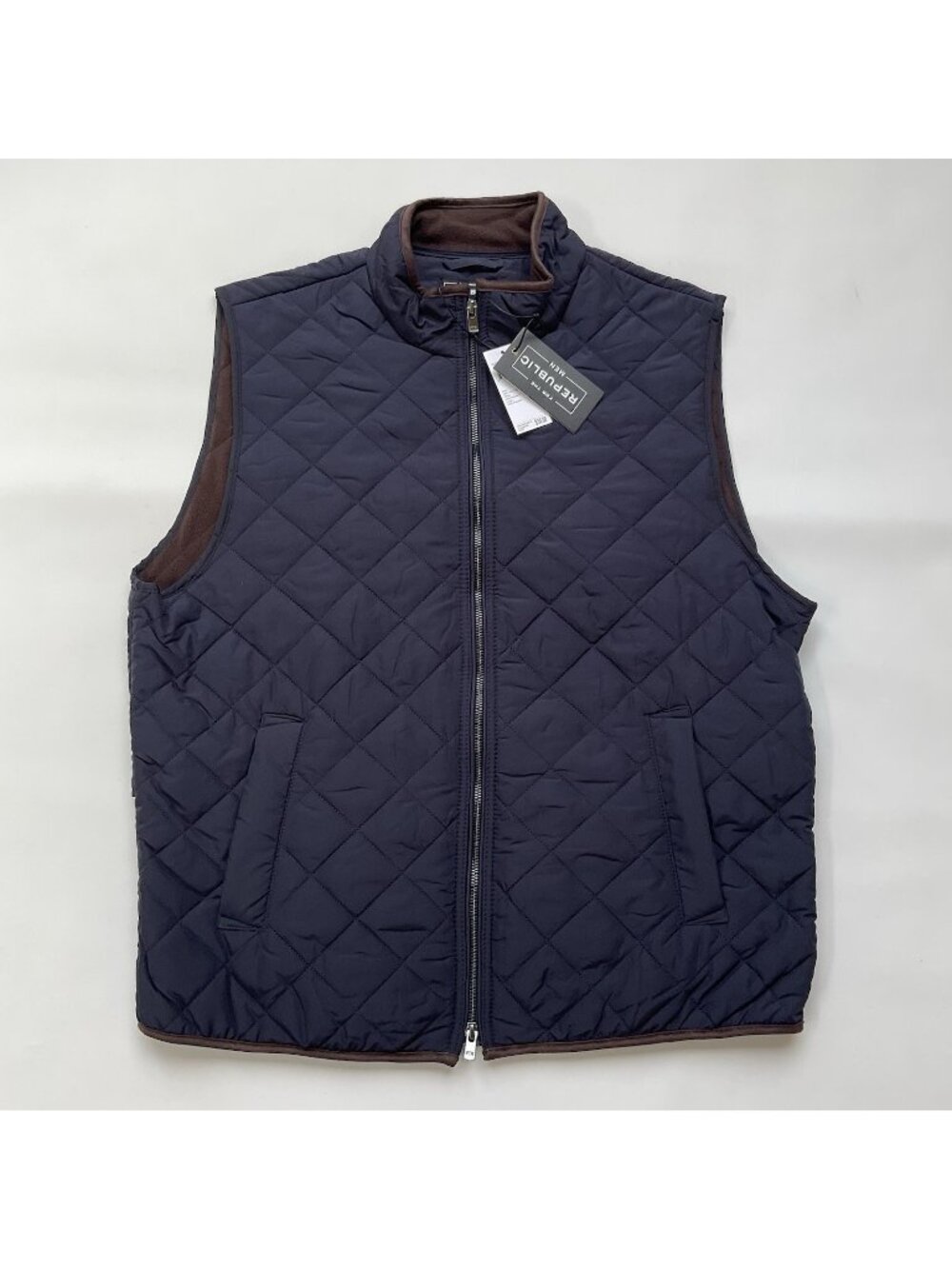 $58 For The Republic Men’s Quilted Zip Vest With Adjustable Waist In Navy 2XL